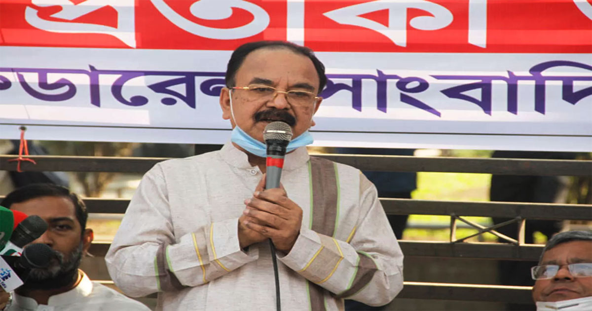 খালের কুমিরটা ১৭ বছর যন্ত্রণা দিয়ে দিল্লিতে পালিয়েছে: গয়েশ্বর