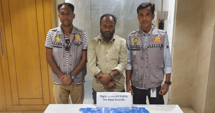 রাজধানীর নয়াপল্টন থেকে ১০ হাজার ইয়াবাসহ মাদক কারবারি গ্রেপ্তার