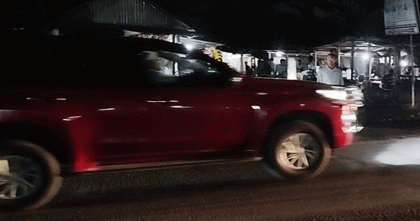  ইউএনও’র সরকারি গাড়িতে অফিসে যাতায়াত করেন তার স্বামী