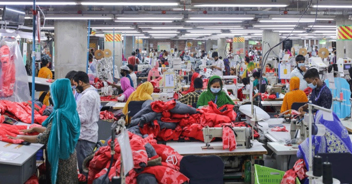 ব্যাংকিং সমস্যার কারণে ৪০০ পোশাক কারখানায় উৎপাদন বন্ধ