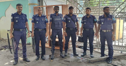 নুরাল পাগলার দরবারে হামলার ঘটনায় গ্রেপ্তার পাঁচ