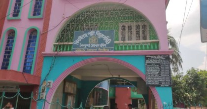 বিদ্যুৎ অফিস বন্ধ করে কর্মস্থল ত্যাগ করছেন ৮৫ কর্মকর্তা ও কর্মচারী