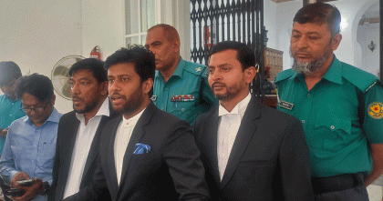 যশোরে বন্দুকযুদ্ধের নাটক সাজিয়ে দুই শিবির নেতাকে গুলির ঘটনায় কনস্টেবল কারাগারে