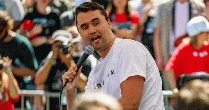 যুক্তরাষ্ট্রে ট্রাম্পের ঘনিষ্ঠ সহযোগী চার্লি কার্ককে গুলি করে হত্যা