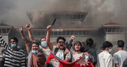 নতুন সংবিধান চায় নেপালের তরুণরা