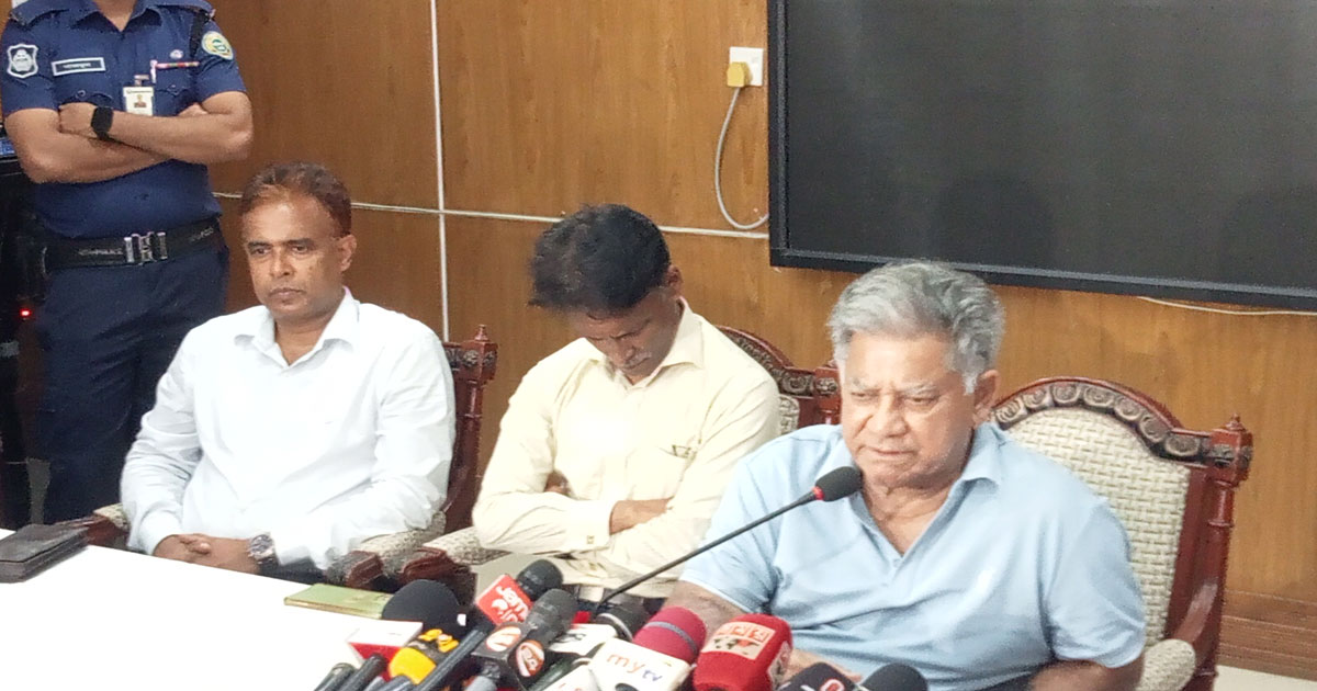 ভোলার গ্যাস বরিশালে আনার উদ্যোগ চলছে : উপদেষ্টা এম শাখাওয়াত হোসেন