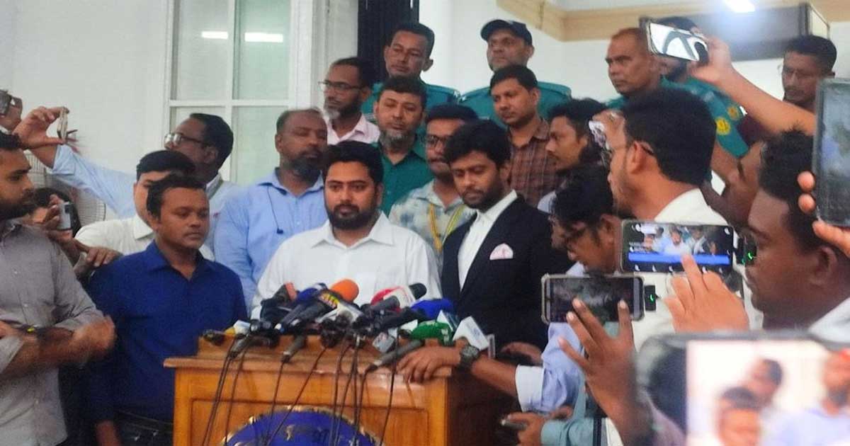 হাসিনার মামলায় আমিই হয়তো শেষ সাক্ষী: নাহিদ ইসলাম