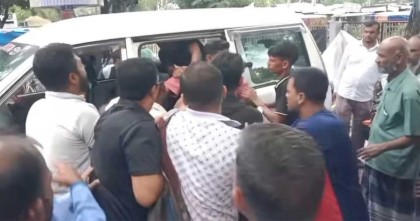 মেহেরপুরে আদালত প্রাঙ্গণ থেকে প্রকাশ্যে অপহরণ