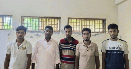 চাঁপাইনবাবগঞ্জে অপহৃত ব্যবসায়ী উদ্ধার, আটক পাঁচ