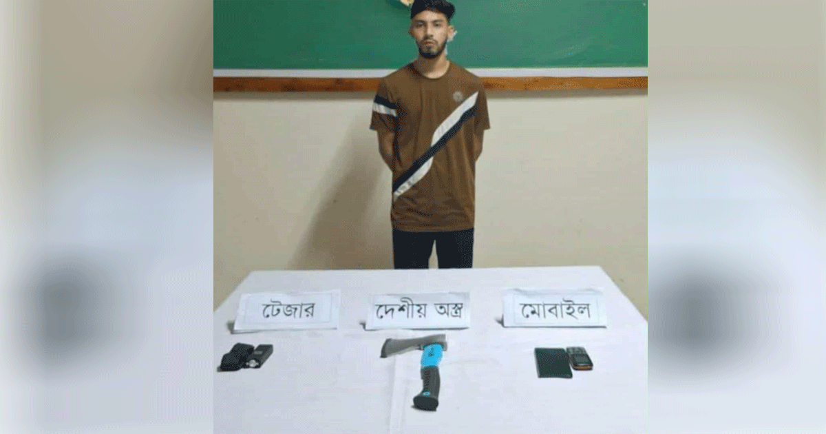 মেহেরপুরে সেনা অভিযানে অস্ত্রসহ শাকিল গ্যাং সদস্য আটক