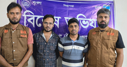 আশুলিয়ায় ইয়াবাসহ দুই মাদক ব্যবসায়ী গ্রেপ্তার