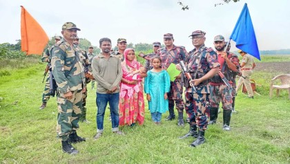 চুয়াডাঙ্গা সীমান্তে ভারতে অনুপ্রবেশকারী ৪ বাংলাদেশী নাগরিককে হস্তান্তর
