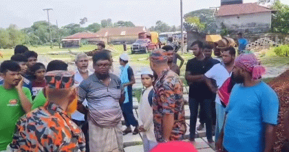 কলাপাড়ায় মাদকদ্রব্য নিয়ন্ত্রণ অধিদপ্তরের ধাওয়া খেয়ে নদীতে ঝাঁপ; ২১ ঘণ্টায়ও মেলেনি সন্ধান