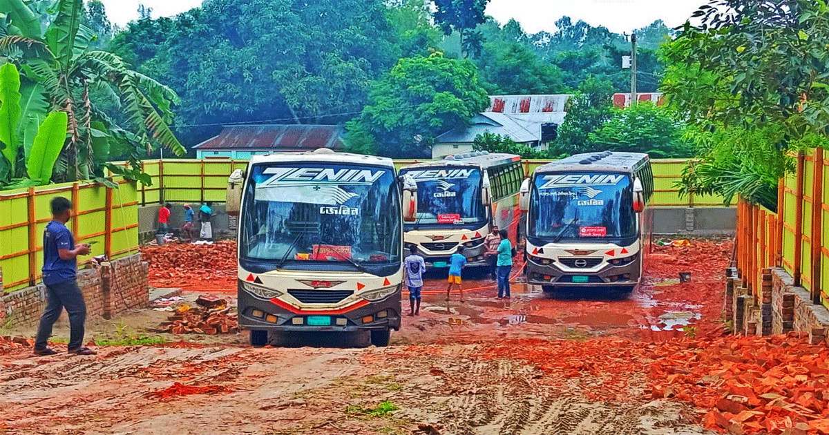 সিরাজগঞ্জে সরকারি জমিতে জেনিন সার্ভিসের গ্যারেজ নির্মাণের অভিযোগ