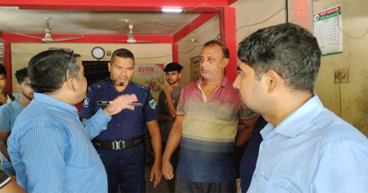 আলমডাঙ্গায় ভোক্তা অধিকারের অভিযানে মিষ্টি ও মবিলের দোকানে  জরিমানা