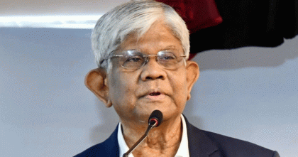 হাজার কোটি টাকার মালিকরা এখন দৌড়ে বেড়াচ্ছেন: অর্থ উপদেষ্টা