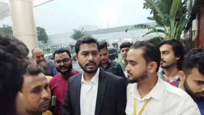 উন্নত চিকিৎসার জন্য সিঙ্গাপুর গেলেন নুরুল হক নুর

