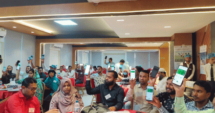 রোগ প্রতিরোধে কৃষকের সহায়ক হাতিয়ার