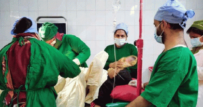 পাঁচ উপজেলায় বন্ধ হয়ে গেছে সিজারিয়ান অপারেশন, চরম ঝুকিতে  ও নবজাতক