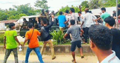 খাগড়াছড়িতে ধর্ষণবিরোধী সমাবেশ; সেনা টহল গাড়িতে হামলা