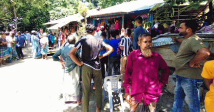 ঝালকাঠিতে গৃহবধূকে শ্বাসরোধে হত্যা, টাকা লুটের অভিযোগ