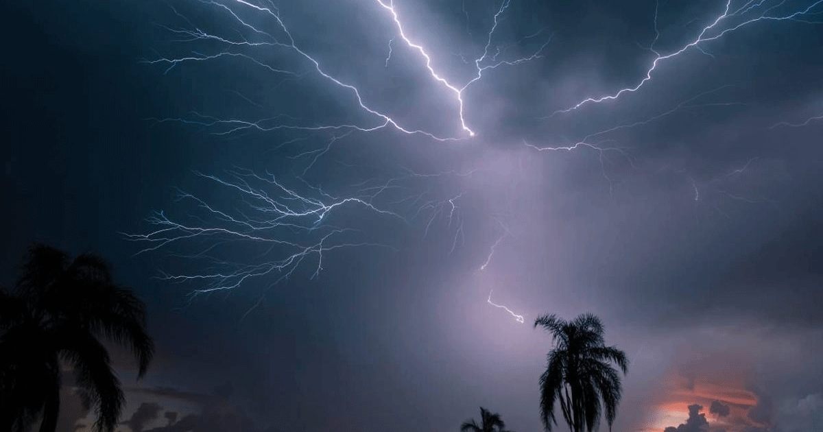 মুন্সীগঞ্জে বজ্রপাতে ড্রেজার শ্রমিকের মৃত্যু