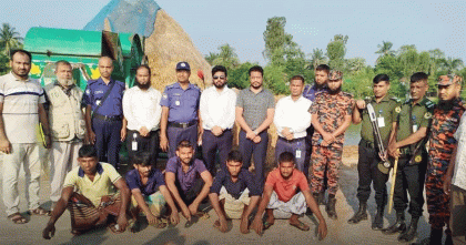 সিরাজগঞ্জে শামুক-ঝিনুক নিধন বন্ধে অভিযান