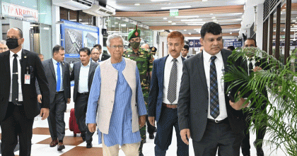 ঢাকার পথে নিউ ইয়র্ক ছেড়েছেন প্রধান উপদেষ্টা