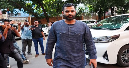 বিসিবি নির্বাচন: প্রার্থিতা প্রত্যাহার করলেন তামিম ইকবাল