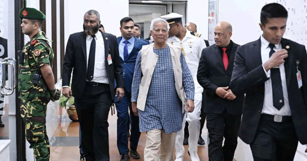 দেশে ফিরেছেন প্রধান উপদেষ্টা