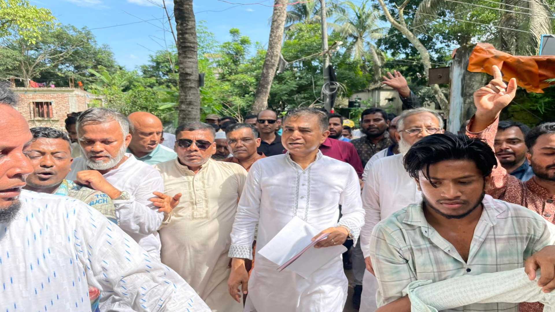 রাষ্ট্র কাঠামো মেরামতের ৩১ দফার পক্ষে ঘাটুরায় ইঞ্জিনিয়ার শ্যামলের প্রচারণা