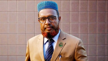 সিরাজগঞ্জে চাঁদার দাবিতে চায়ের দোকানে ভাঙচুরের অভিযোগ বিএনপি নেতার বিরুদ্ধে