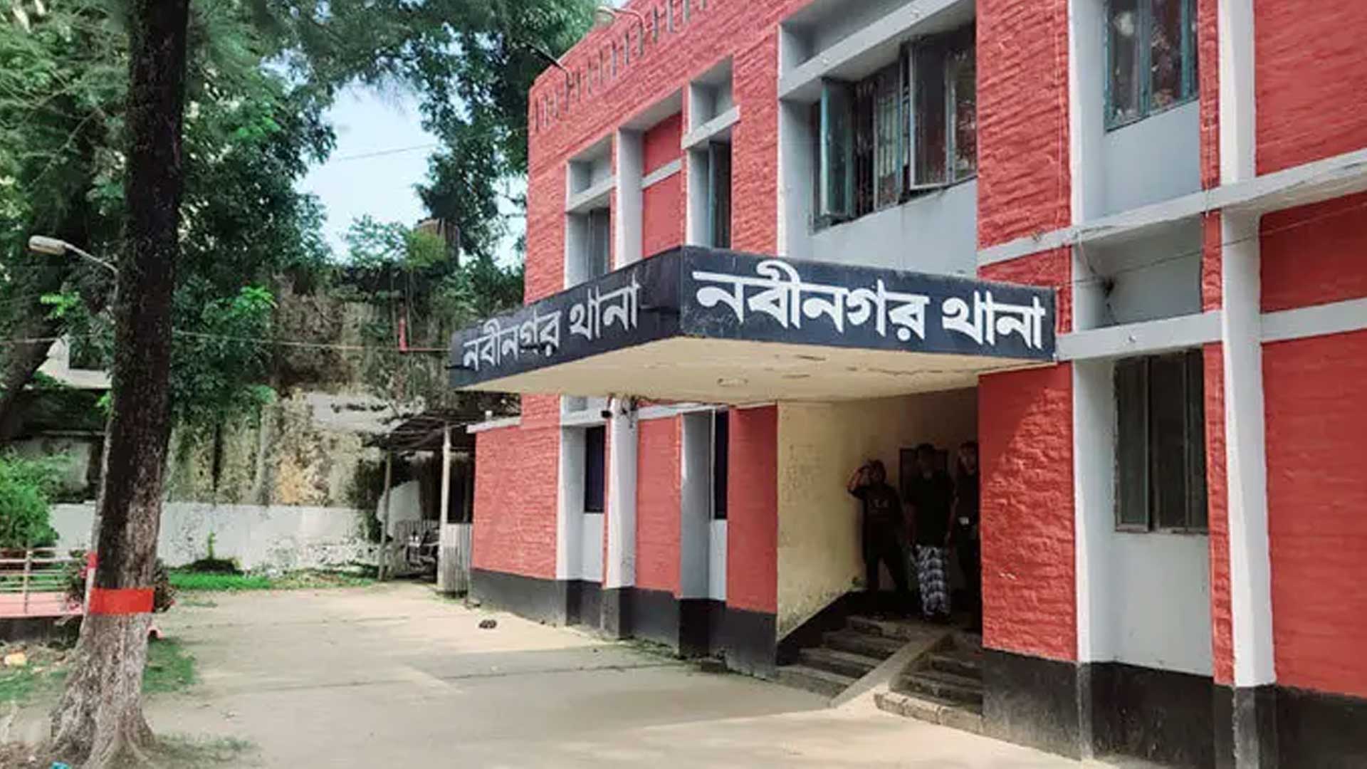 ভাইকে বাঁচাতে পানিতে ঝাঁপ বোনের, দুজনেরই মৃত্যু