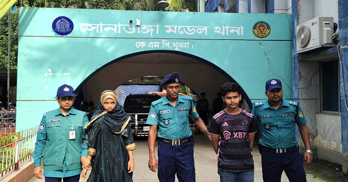 বাবা হত্যায় কিশোর ছেলে ও ছেলের নববিবাহিত স্ত্রীর দায় স্বীকার