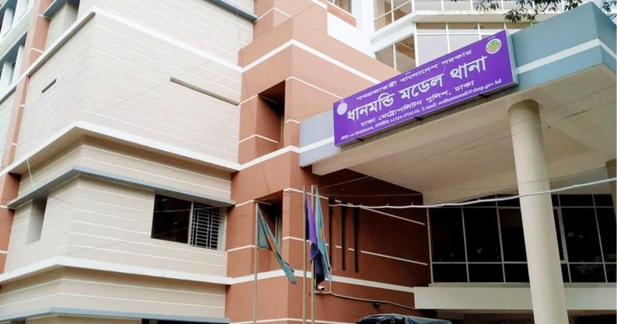 ধানমন্ডিতে বিশেষ অভিযানে গ্রেপ্তার ১০