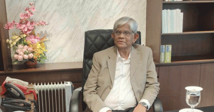 পদচিহ্ন অনুসরণ না করলে জনগণই আপনাদের রাস্তায় নামিয়ে আনবে: অর্থ উপদেষ্টা