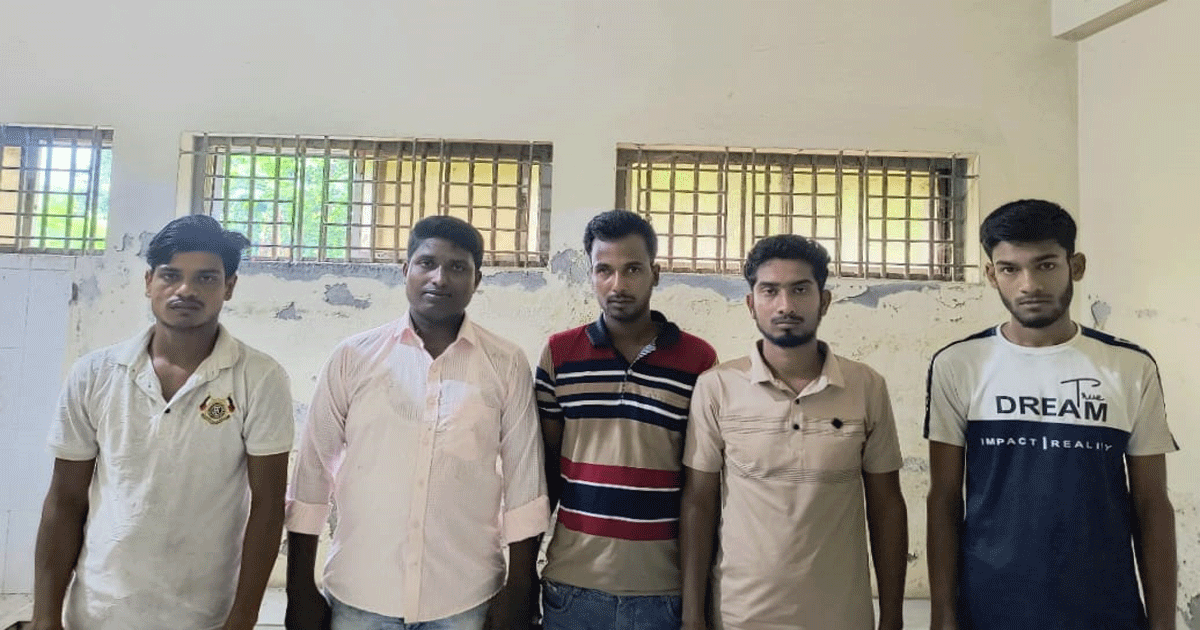 চাঁপাইনবাবগঞ্জে অপহৃত ব্যবসায়ী উদ্ধার, আটক পাঁচ