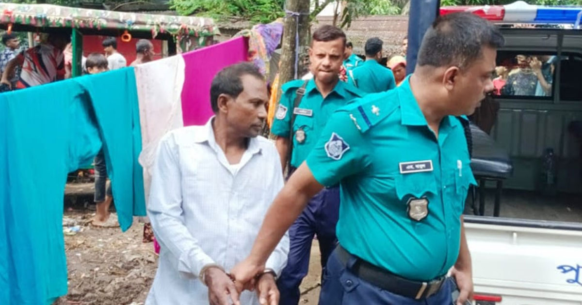 পূজা মণ্ডপের সহ-সভাপতির  লালসার শিকার মুসলিম শিশু 