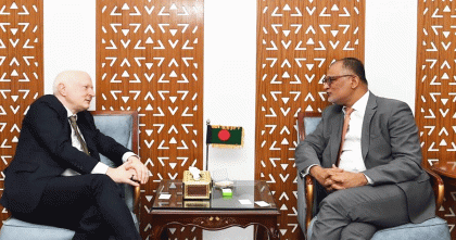 বাণিজ্য উপদেষ্টার সাথে জার্মান রাষ্ট্রদূতের বৈঠক