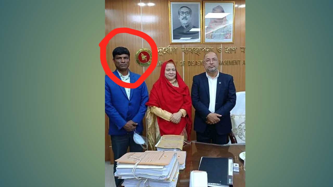 দুর্নীতি ও শিক্ষার্থী হত্যার অভিযোগে বগুড়ায় শিক্ষক ওয়াদুদ হোসেন গ্রেপ্তার