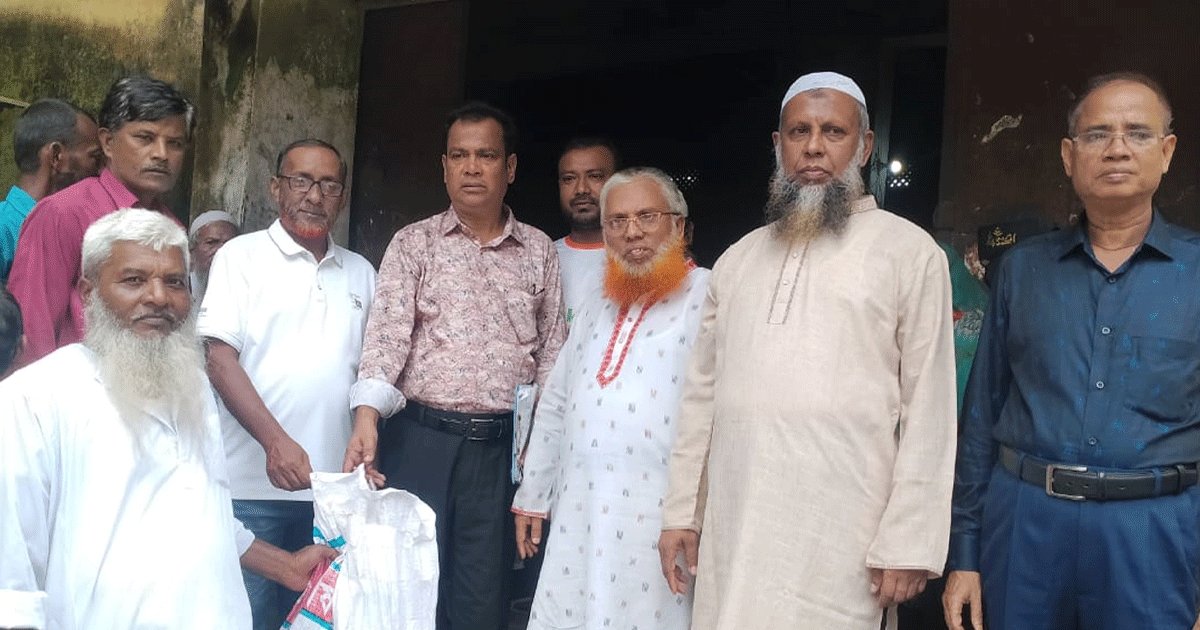 চাঁদপুরে ৪৫ হাজার জেলেকে খাদ্য সহায়তা প্রদান