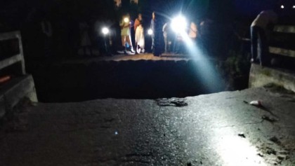 টাঙ্গাইল এসডিএস সেতুর অ্যাপ্রোচ ধস: চরম দুর্ভোগে হাজারো মানুষ