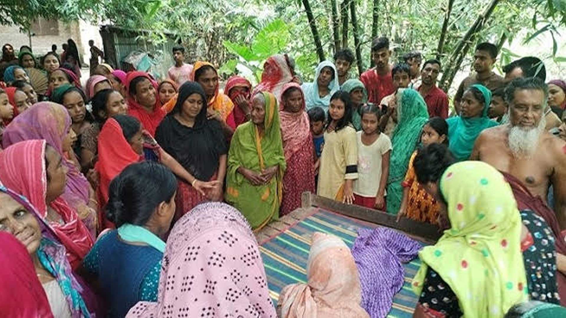 চুয়াডাঙ্গায় রাস্তা পারের সময় ইজিবাইকের ধাক্কায় শিশু মৃত্যু