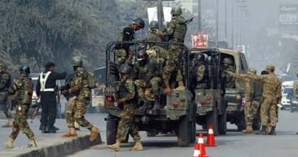 পাকিস্তানে সেনাবাহিনীর ওপর হামলার পর সাঁড়াশি অভিযানে ৩০ সন্ত্রাসী নিহত