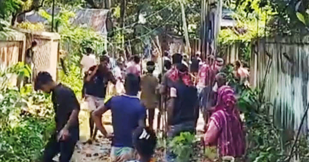 সরাইলে দু’দল গ্রামবাসীর সংঘর্ষে আহত ৩০