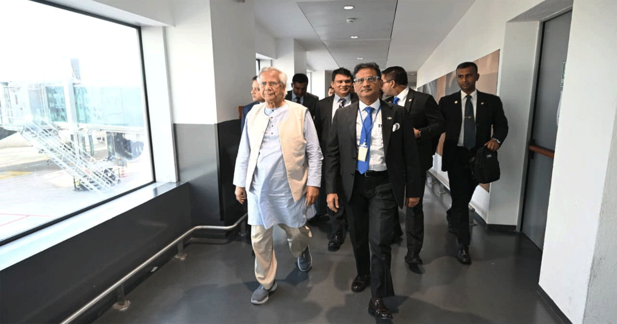 রোমে পৌঁছেছেন প্রধান উপদেষ্টা