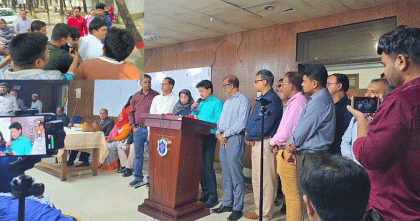 ঢাকা কলেজে শিক্ষক-শিক্ষার্থীর ধস্তাধস্তির প্রতিবাদে দেশের সব সরকারি কলেজে শিক্ষকদের কর্মবিরতি