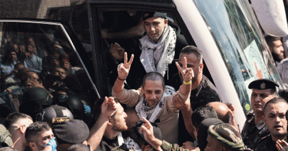 তিন হাজার ৭০০ ফিলিস্তিনি কারাবন্দিকে মুক্তি দিলো ইসরায়েল