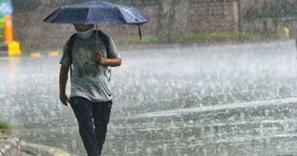 বিদায় মৌসুমি বায়ু, কমছে বৃষ্টি