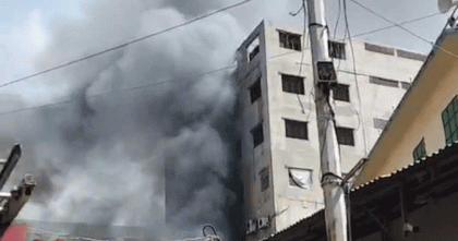 মিরপুরে কেমিক্যাল গোডাউনে আগুন; নিয়ন্ত্রণে পাঁচ ইউনিট